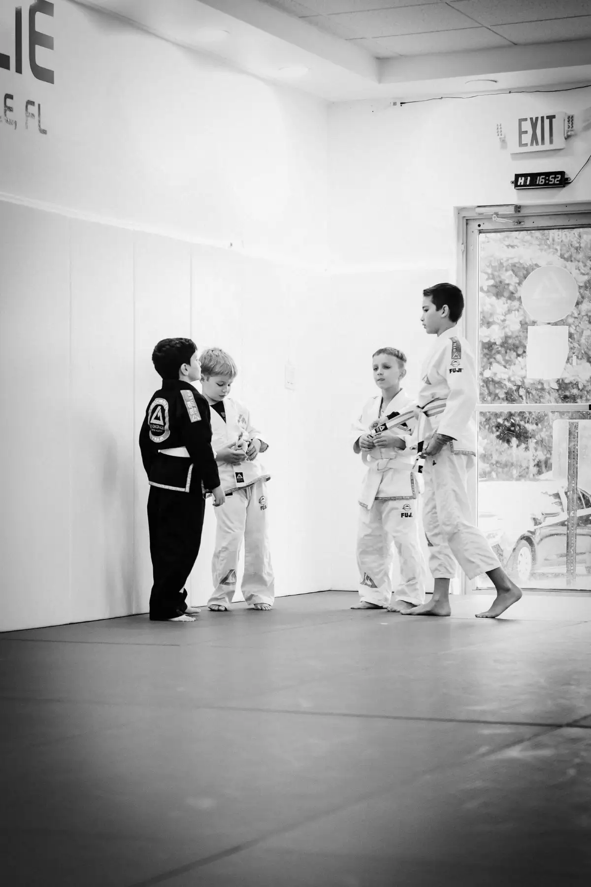 Kids practicing Jiu-Jitsu at Rilion Gracie Fort Lauderdale
